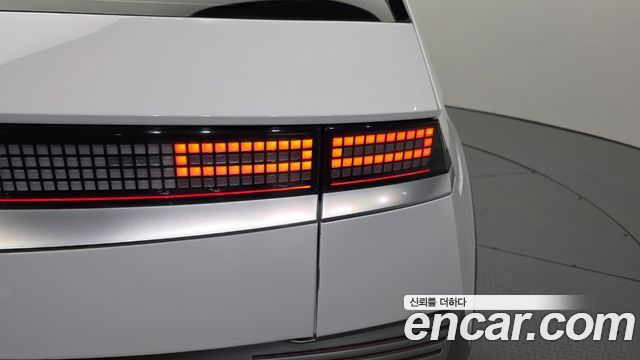 Hyundai Ioniq5 2022 — photo 9