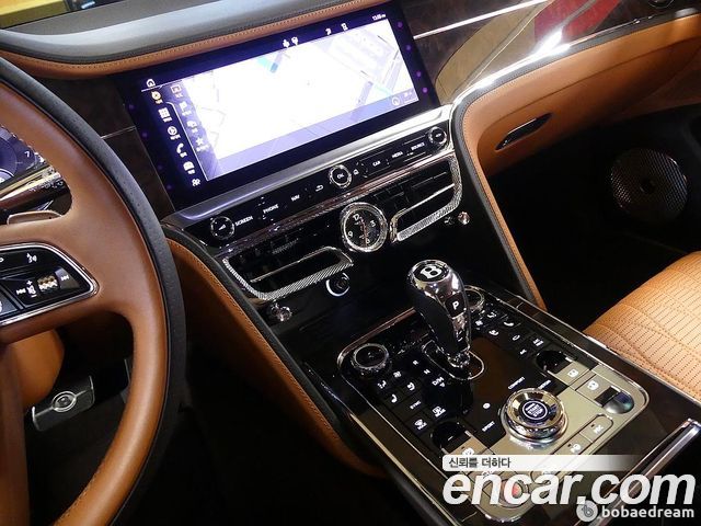 Bentley Flying Spur 2022 — photo 15