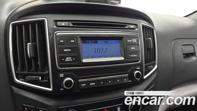 Hyundai Starex 2018 — photo 15