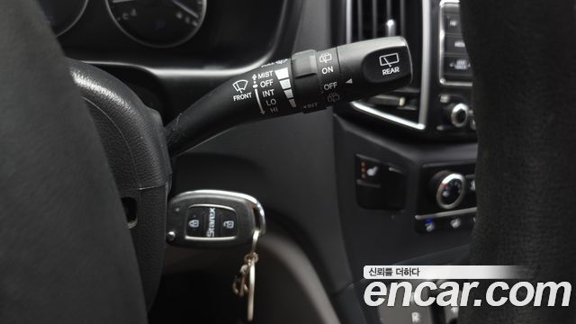 Hyundai Starex 2018 — photo 18
