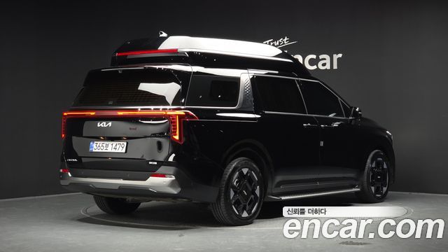 Kia Canival 2025 — photo 2