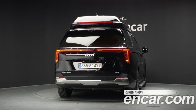 Kia Canival 2025 — photo 4
