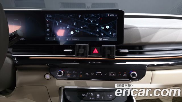 Kia Canival 2025 — photo 20