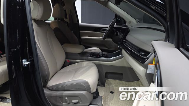 Kia Canival 2025 — photo 16