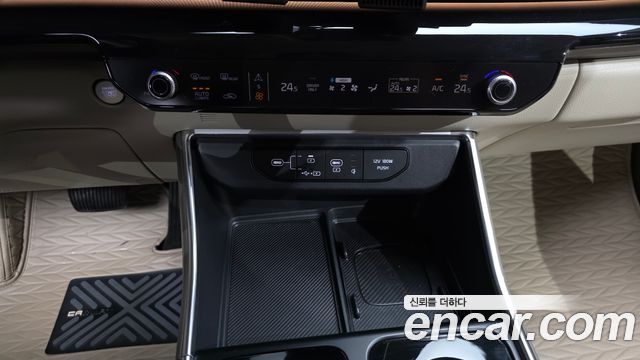 Kia Canival 2025 — photo 32
