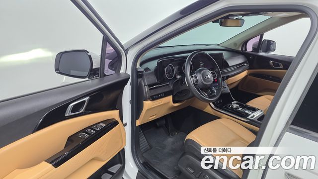 Kia Canival 2021 — photo 13