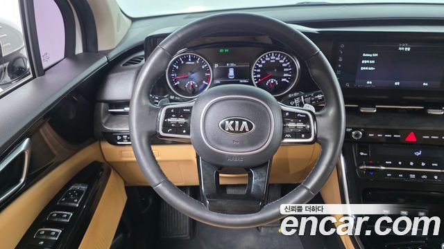 Kia Canival 2021 — photo 19