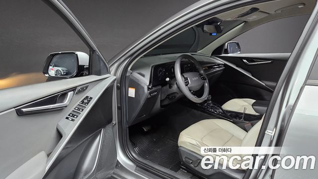 Kia Niro 2023 — photo 10
