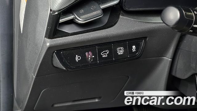Kia Niro 2023 — photo 14