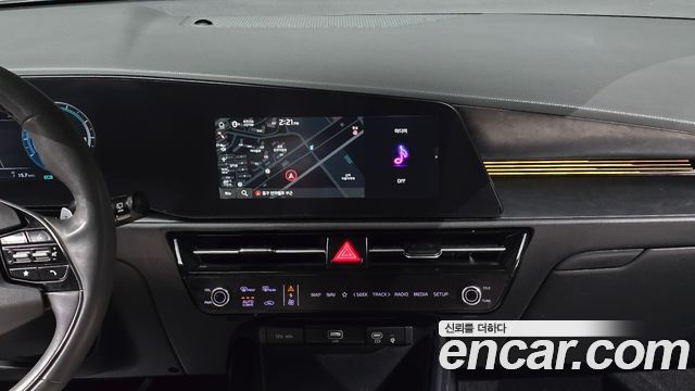 Kia Niro 2023 — photo 18