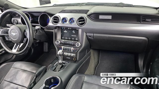 Ford Mustang 2017 — photo 7