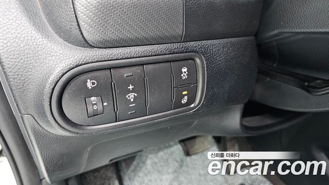 Kia K3 2018 — photo 18