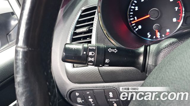 Kia K3 2018 — photo 20