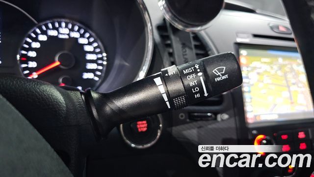 Kia K3 2018 — photo 21