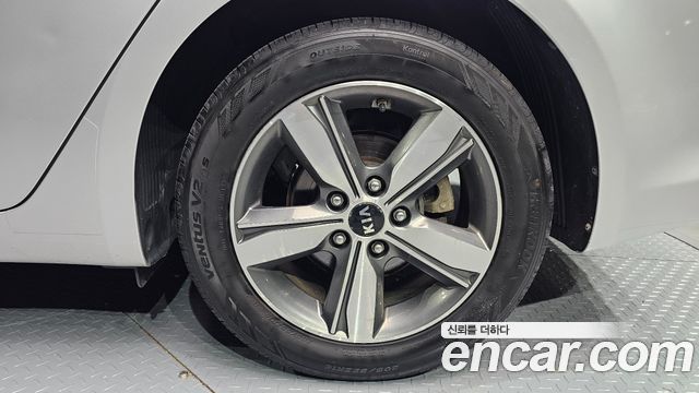 Kia K3 2018 — photo 7