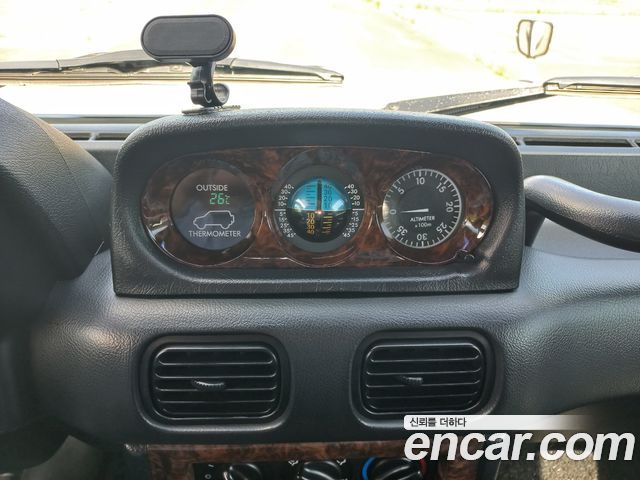 Hyundai Galloper 2002 — photo 13