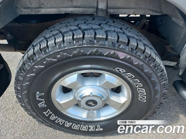 Hyundai Galloper 2002 — photo 18
