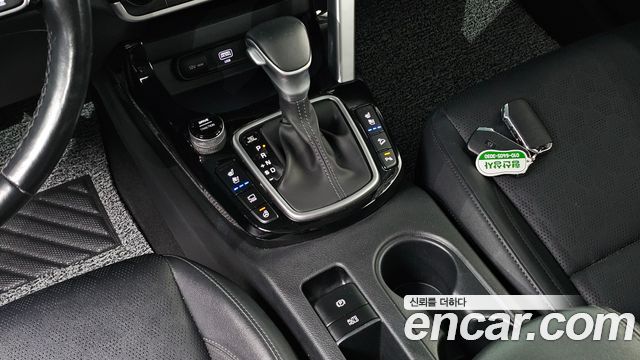 Kia Seltos 2023 — photo 12
