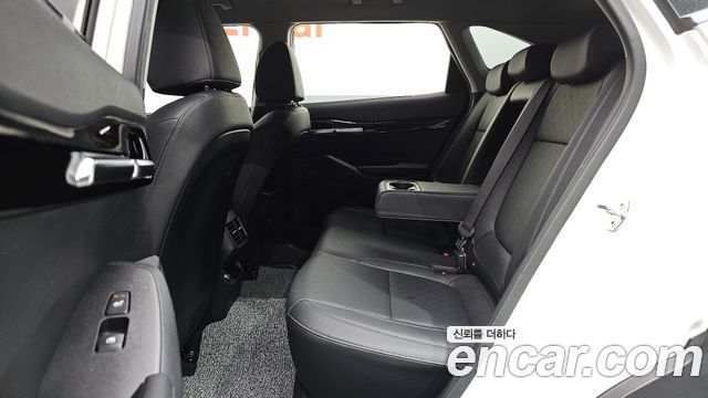 Kia Seltos 2023 — photo 18