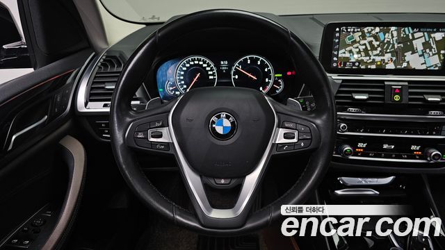 BMW X3 2018 — photo 19