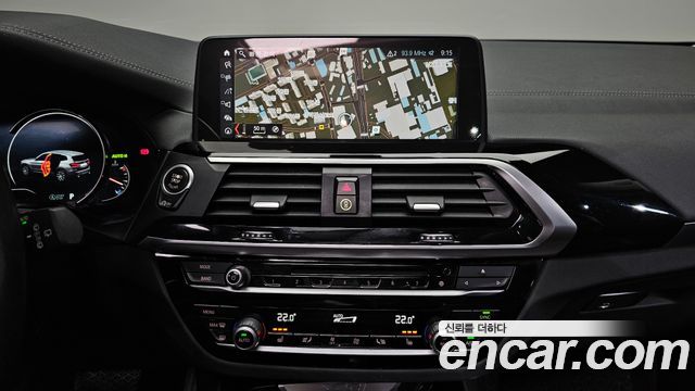 BMW X3 2018 — photo 20