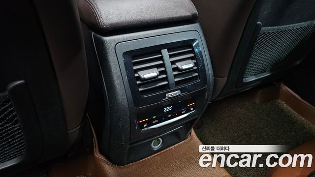 BMW X3 2018 — photo 25