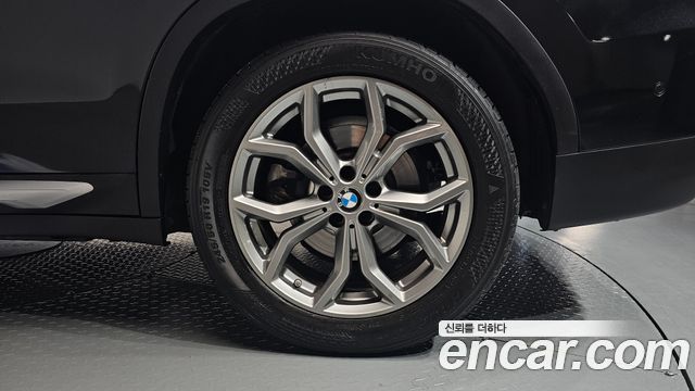 BMW X3 2018 — photo 7