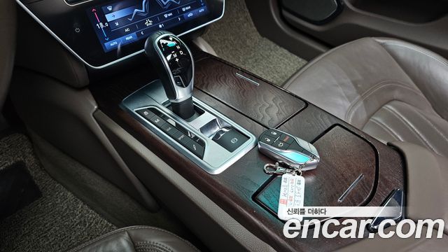 Maserati Quattroporte 2014 — photo 9