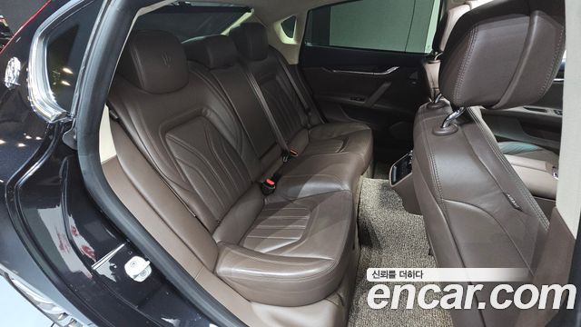 Maserati Quattroporte 2014 — photo 11