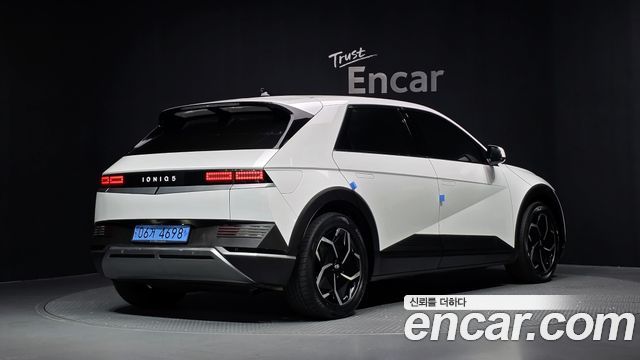 Hyundai Ioniq5 2022 — photo 2