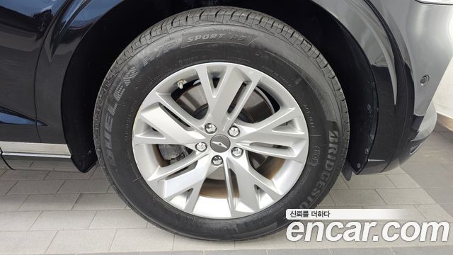 Genesis GV70 2022 — photo 7