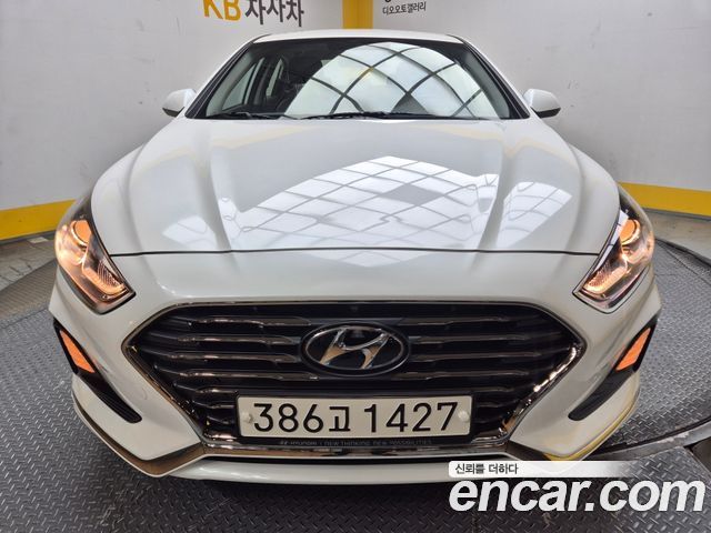 Hyundai Sonata 2019 — photo 1