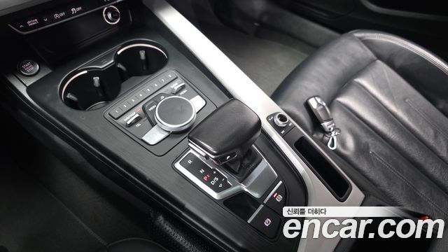 Audi A4 2016 — photo 12