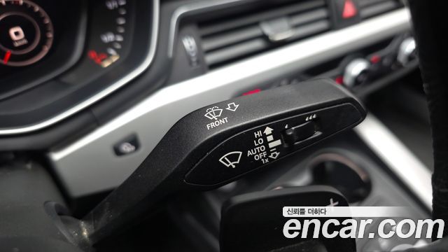 Audi A4 2016 — photo 25