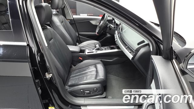 Audi A4 2016 — photo 16