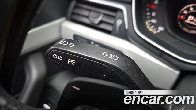Audi A4 2016 — photo 27