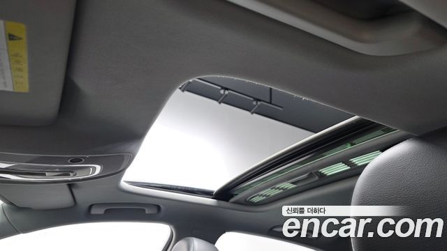Audi A4 2016 — photo 28