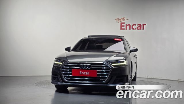 Audi A8 2021 — photo 3