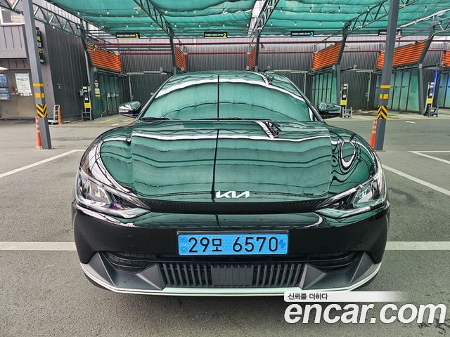 Kia EV6 2022 — photo 2