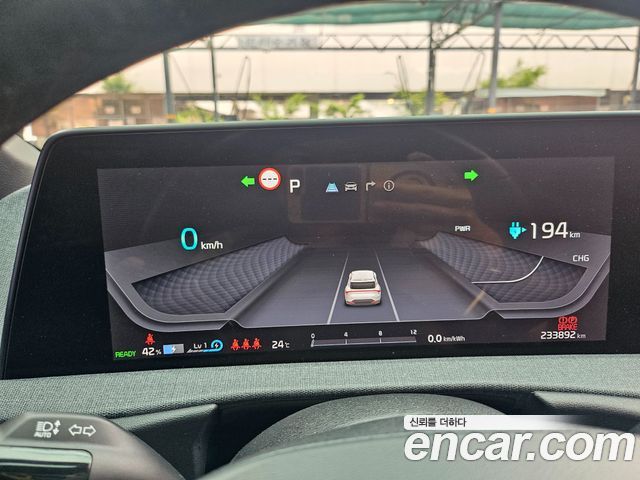 Kia EV6 2022 — photo 6