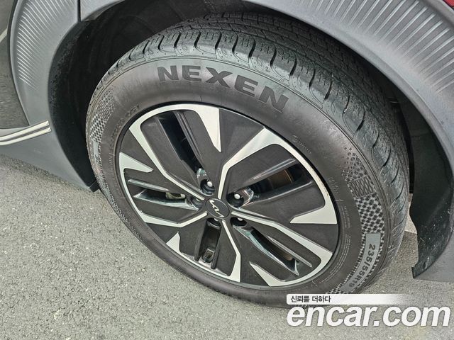 Kia EV6 2022 — photo 15