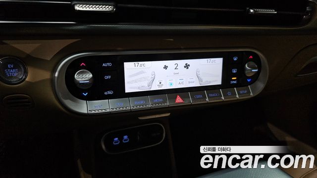 Genesis GV60 2022 — photo 25