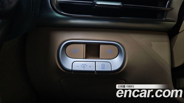 Genesis GV60 2022 — photo 27