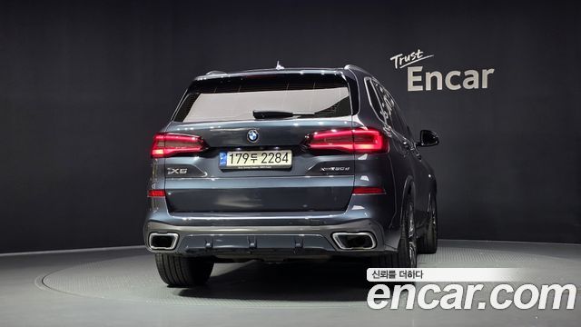 BMW X5 2021 — photo 4