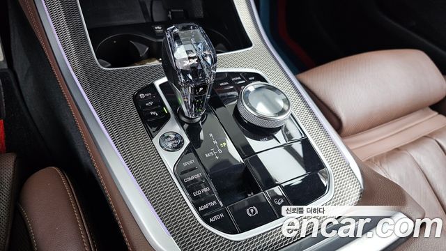 BMW X5 2021 — photo 9
