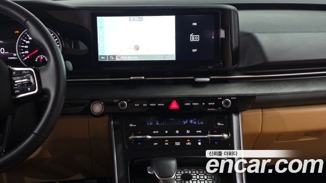 Kia Canival 2023 — photo 19