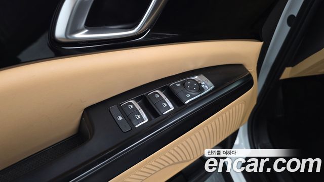 Kia Canival 2023 — photo 28
