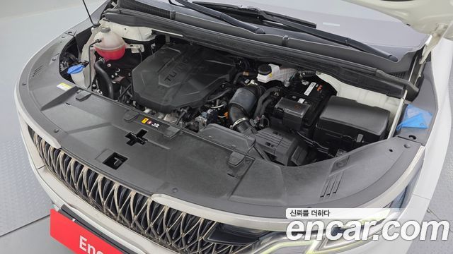Kia Canival 2023 — photo 6