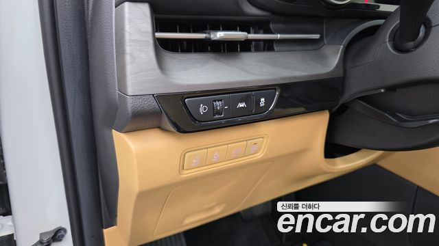 Kia Canival 2023 — photo 12