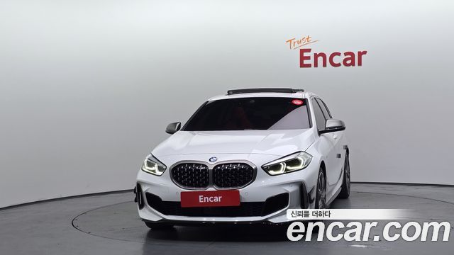 BMW 1-Series 2021 — photo 3